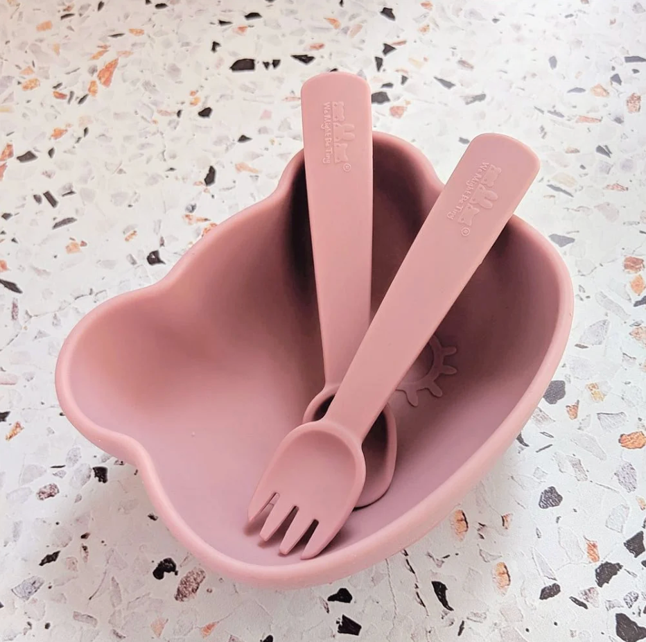 Cubiertos con caja Rosa