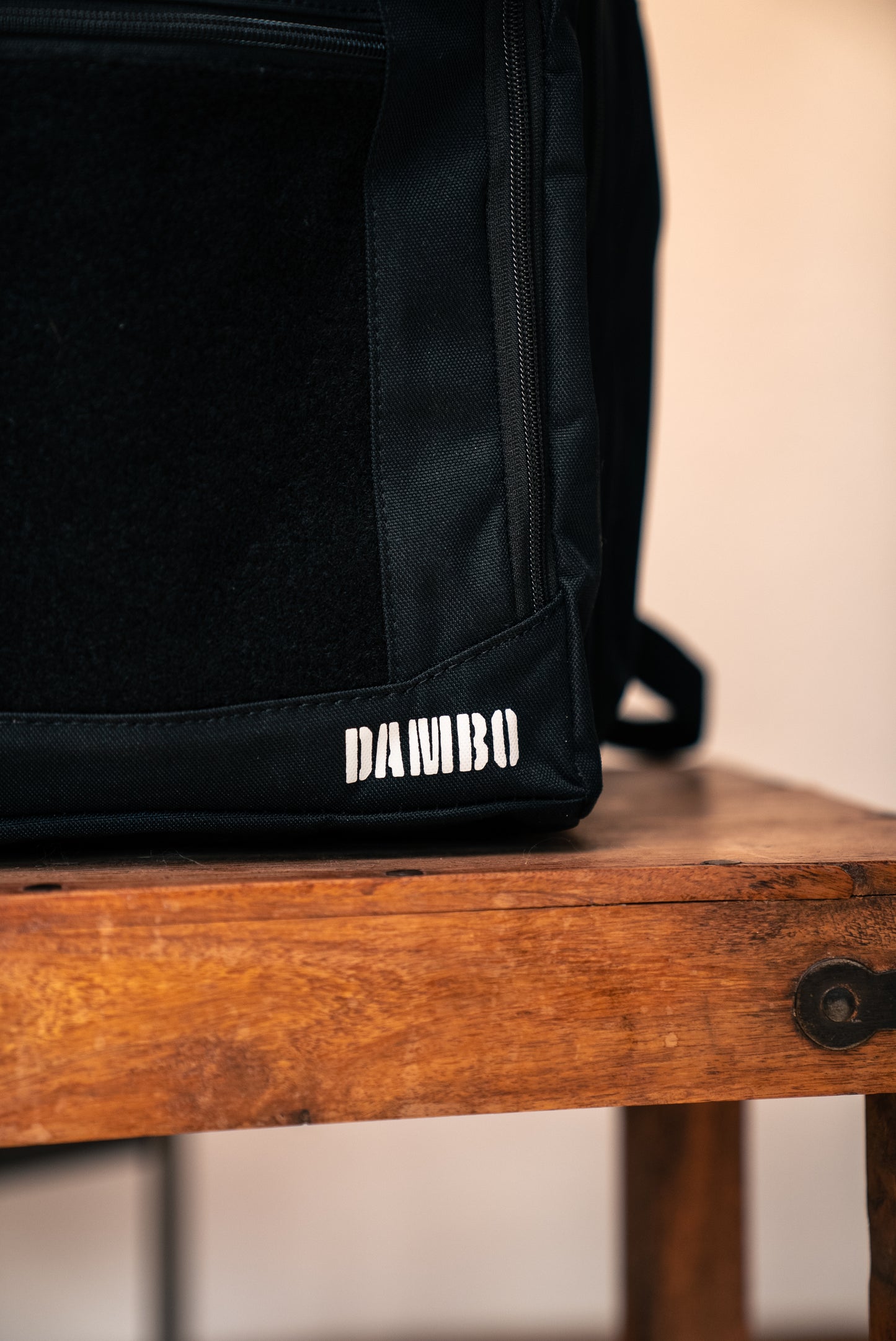 Mochila Pañalera DAMBO Wolfpack para Papá