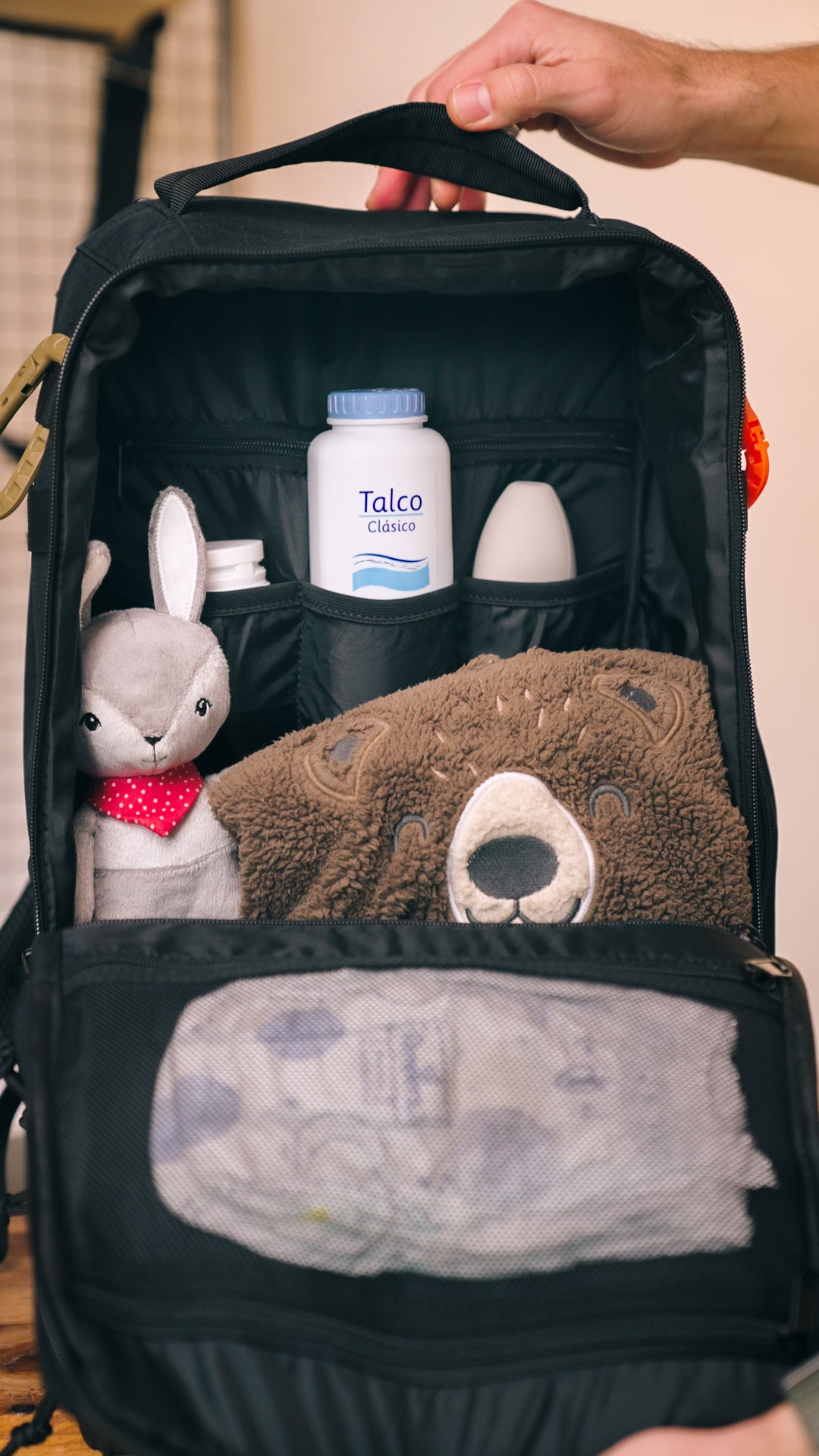Mochila Pañalera DAMBO Wolfpack para Papá